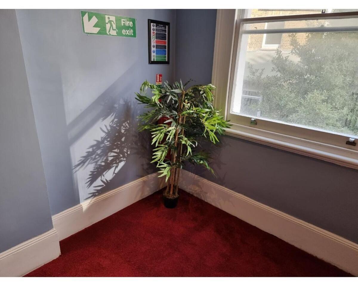 Fb2-Fantastic Basement Studio Good For 3 Near Hyde Park London Szoba fotó